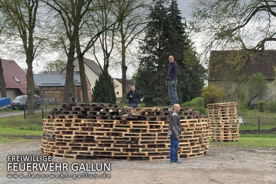 Osterfeuer 2025